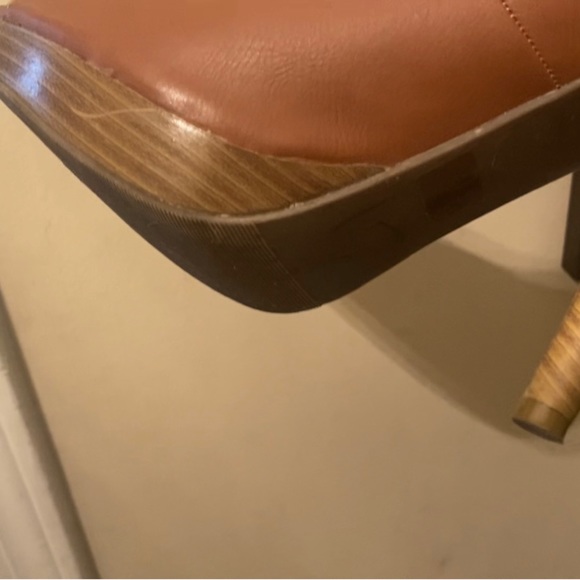 Brown Leather 4 inch - Picture 1 of 3